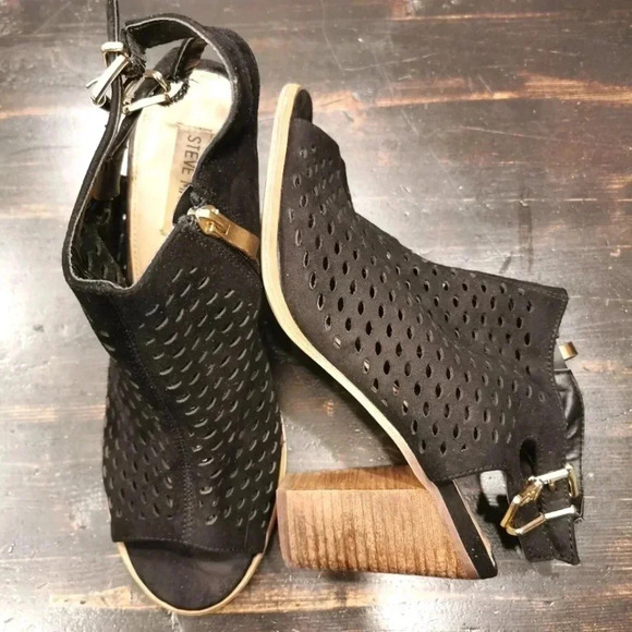 Steve Madden Heels size  40/9.5 - Picture 1 of 5